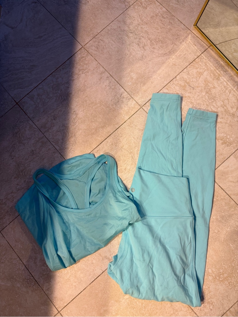 Lululemon Light blue workout set #activewear #fitness